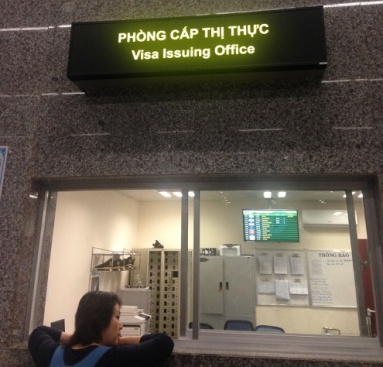 In the Da Nang int’l airport (in Da Nang city), you will see an office called “Visa Issuing Office”