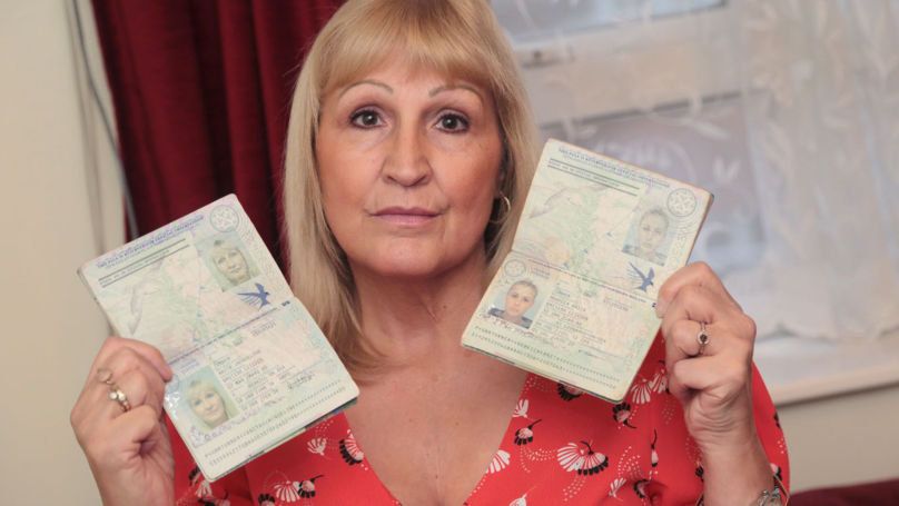 Women having the Belgium Passport